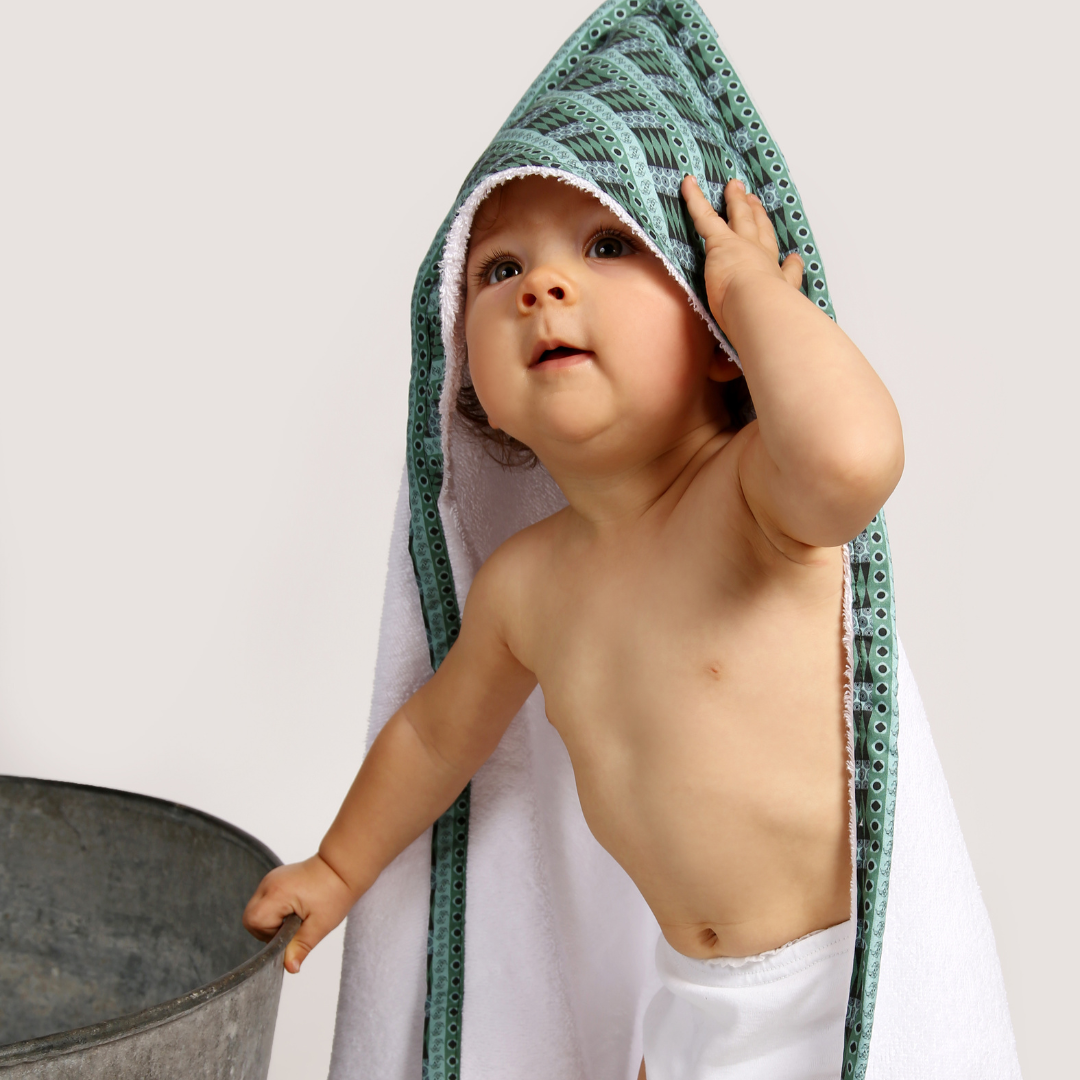 Sortie de bain en coton BIO tout doux avec du "wax" imprimé en France - Nouveaux motifs en précommande